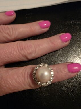 Pearl and Crystal Halo Cocktail Ring - White Pearl